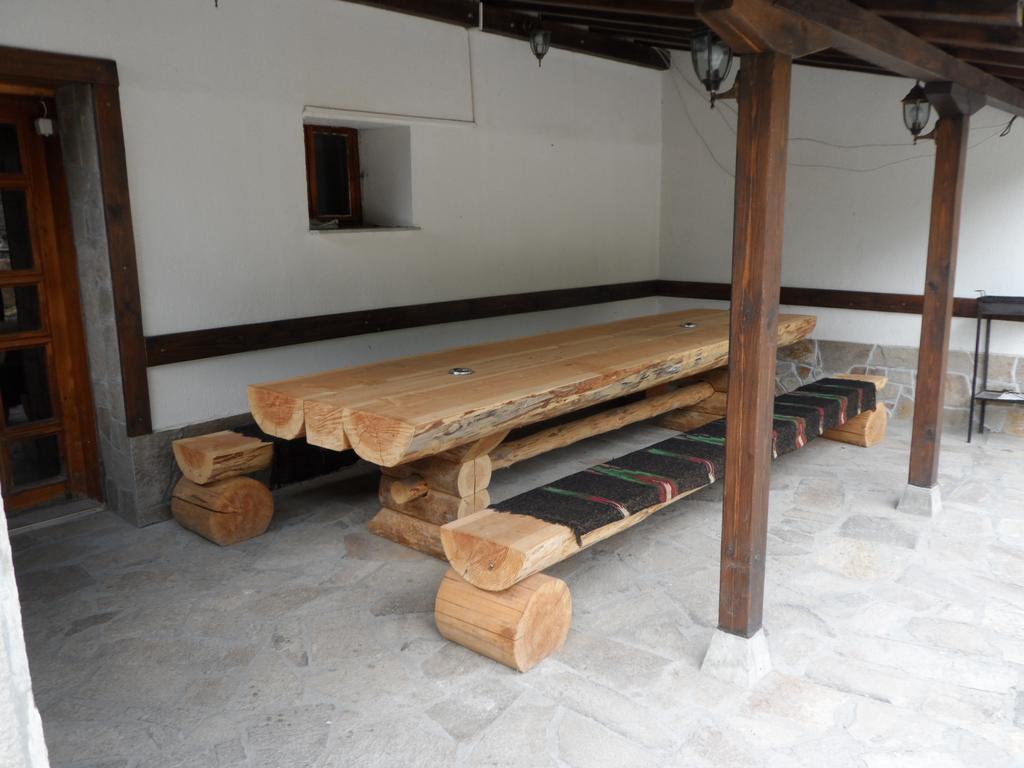 Guest House Ivan Cherni Osum Luaran gambar