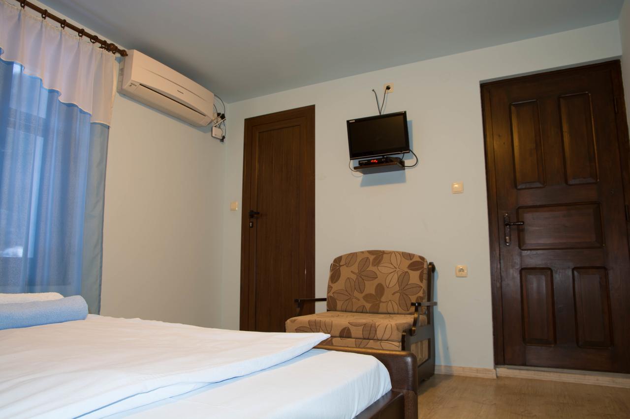 Guest House Ivan Cherni Osum Luaran gambar